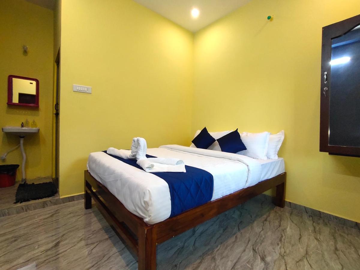Pv Inn Пондичери Екстериор снимка