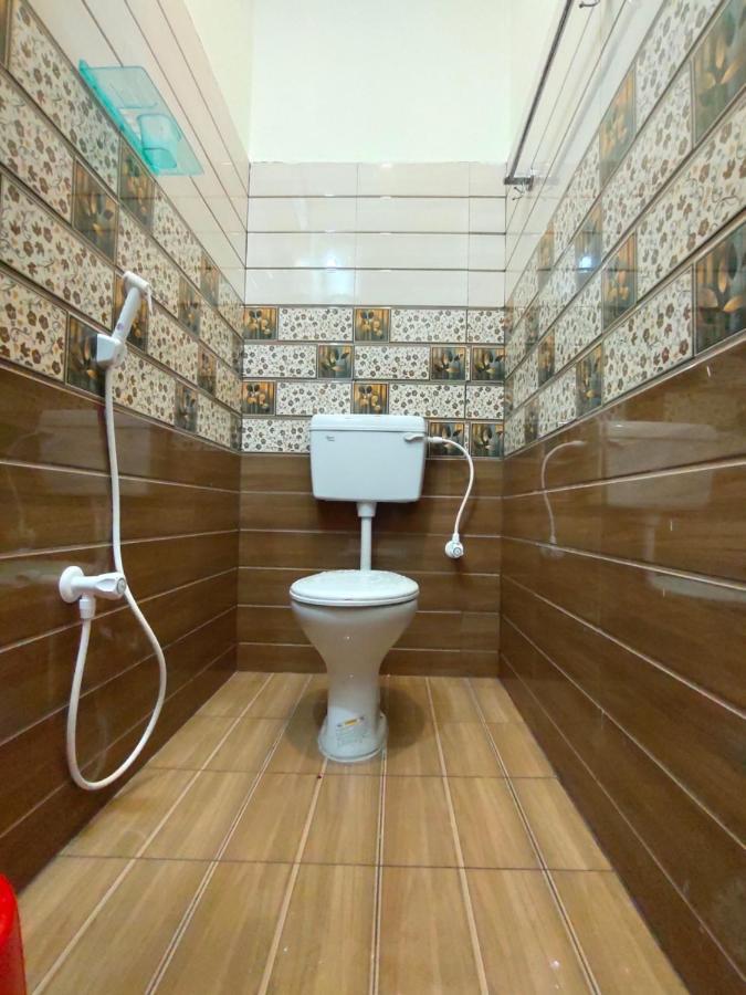 Pv Inn Пондичери Екстериор снимка