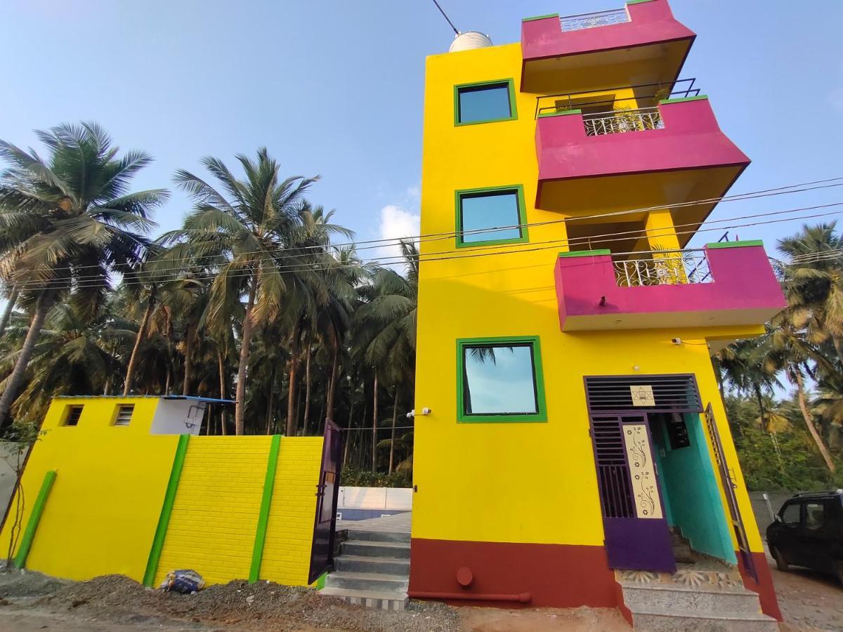 Pv Inn Пондичери Екстериор снимка