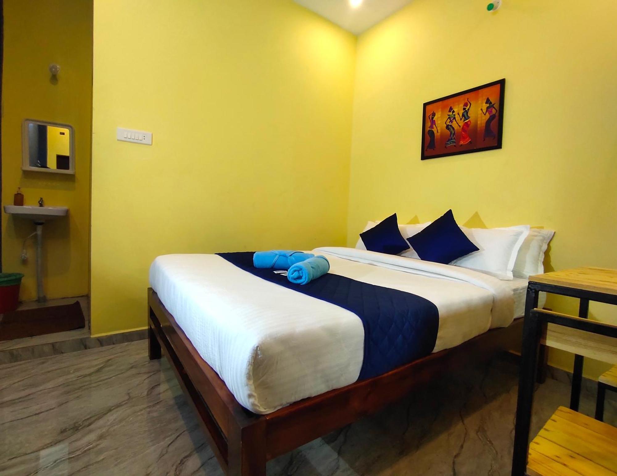 Pv Inn Пондичери Екстериор снимка